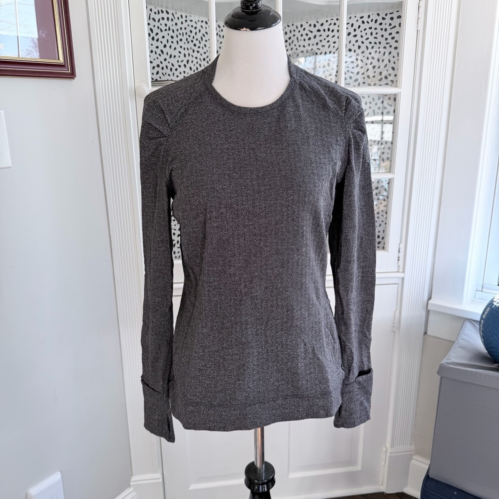 lululemon athletica Long Sleeve Crewneck Top - Charcoal Gray